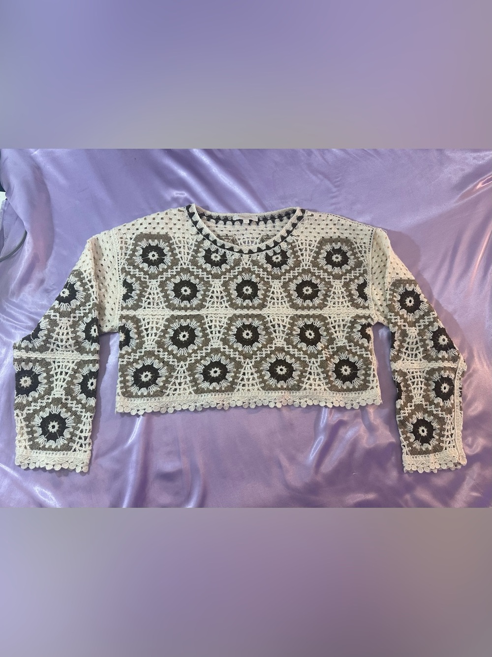 Boho Floral Granny Square Crochet Long Sleeve Crop Top / Sweater